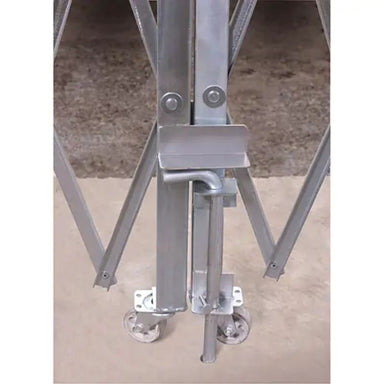 IllinoisEngineeredProductsGalvanizedFoldingSecurityGates_FixedDoubleFolding_18_Lx6_6HExpanded-close up view